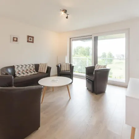 Rozenhof With Parking By Interhome 아파트 브레데네